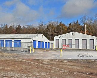 Photo 2 of Budget Self Storage - 12521 MO-21, Desoto, MO