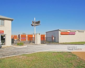 Photo 2 of Public Storage - 4653 World Parkway Circle, St Louis, MO