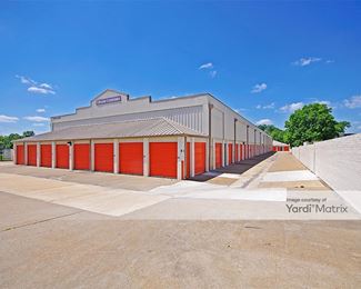 Photo 4 of Public Storage - 2211 Barrett Station Road, Ballwin, MO