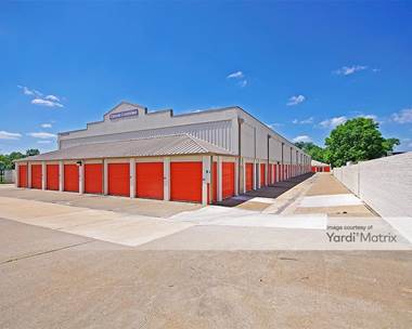 Storage Units for Rent available at 2211 Barrett Station Road, Ballwin, MO 63021