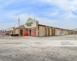 Photo 5 of Extra Space Storage - 450 West Washington Street, Florissant, MO