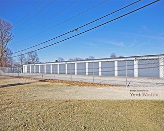 Photo 2 of Airline Drive Self Storage - 490 East Airline Drive, East Alton, IL