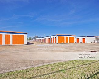 Photo 2 of A1 U Store It Self Storage - 1301 Dunn Road, St. Louis, MO