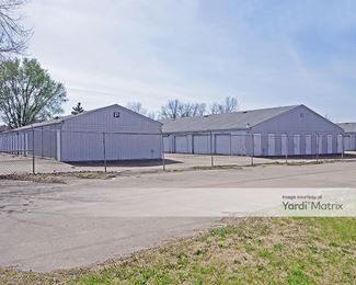 Photo 4 of Stuff Self Storage - 4018 Pontoon Road, Pontoon Beach, IL