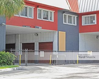 Photo 4 of StorageMart - 2021 Griffin Road, Fort Lauderdale, FL