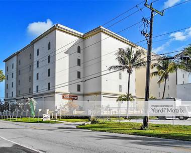 Storage Units for Rent available at 1781 South Park Road, Hallandale Beach, FL 33009