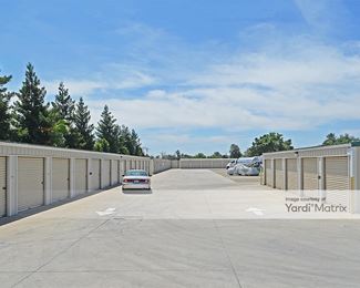 Photo 4 of Heritage Self Storage - 4485 West Ashlan Avenue, Fresno, CA