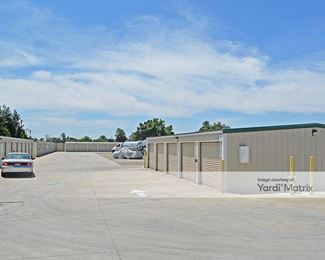 Photo 5 of Heritage Self Storage - 4485 West Ashlan Avenue, Fresno, CA