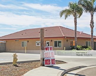 Photo 2 of California Self Storage - 298 North 19 1/2 Avenue, Lemoore, CA