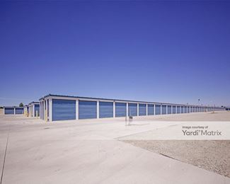 Photo 4 of Purely Storage - 200 Elm Street, Shafter, CA