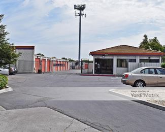Photo 4 of Public Storage - 2012 West Briggsmore Avenue, Modesto, CA