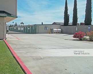 Photo 4 of Morada Self Storage - 10220 North Highway 99, Stockton, CA