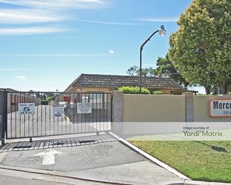 Photo 3 of StorQuest Self Storage - 1723 West 16th Street, Merced, CA