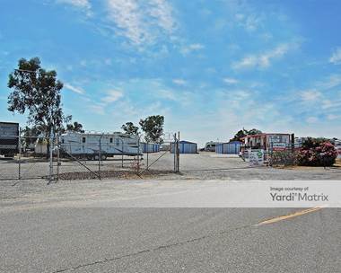 Storage Units for Rent available at 2842 North Golden State Blvd, Madera, CA 93637