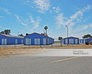 Photo 5 of Madera Self Storage - 2842 North Golden State Blvd, Madera, CA