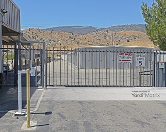 Photo 4 of Downtown Storage and RV - 6047 Lake Isabella Blvd, Lake Isabella, CA
