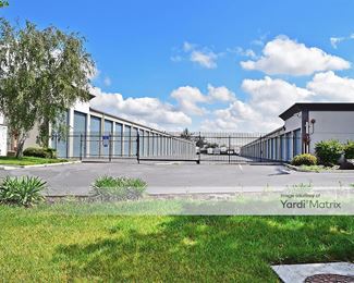 Photo 4 of Heritage RV, Boat-Self Storage - 1836 Ackley Circle, Oakdale, CA
