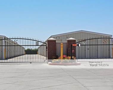 Storage Units for Rent available at 1881 North Alta Avenue, Dinuba, CA 93618