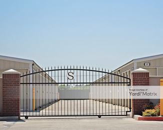 Photo 3 of Storage Station, The - 1881 North Alta Avenue, Dinuba, CA