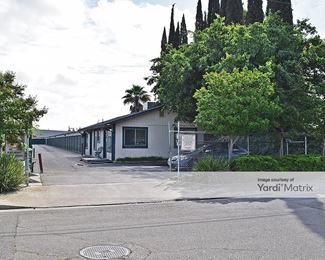Photo 4 of Waterford Mini-Storage - 196 South Pasadena Avenue, Waterford, CA