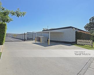 Photo 4 of Rent-A-Space - 727 East Douglas Avenue, Visalia, CA