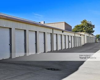 Photo 4 of Heritage Self Storage - 597 Armstrong Way, Oakdale, CA
