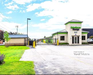 Photo 2 of Extra Space Storage - 8161 Main Street, Williamsville, NY