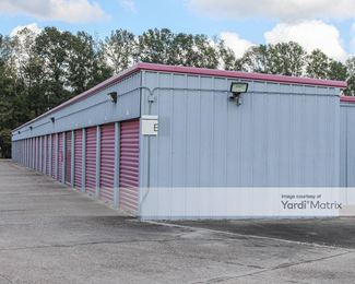 Photo 5 of Storage Rentals of America - 8245 Commerce Drive, Denham Springs, LA