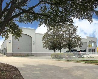 Photo 2 of Storage Center, The - 6536 Florida Blvd, Baton Rouge, LA