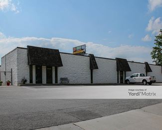 Photo 2 of Stronghold Self Storage - 3657 Commerce Drive, Franklin, OH