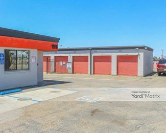 Photo 1 of US Storage Centers - 111 30th Street, Bakersfield, CA
