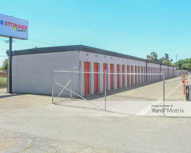 Storage Units for Rent available at 111 30th Street, Bakersfield, CA 93301