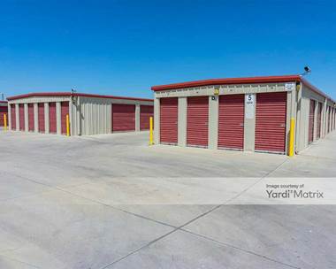Storage Units for Rent available at 120 South Beech Avenue, Shafter, CA 93263