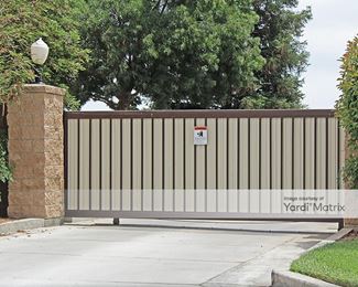 Photo 4 of Derrel-s Mini Storage - 2581 North Willow Avenue, Clovis, CA