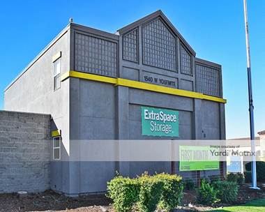 Storage Units for Rent available at 1540 West Yosemite Avenue, Manteca, CA 95337