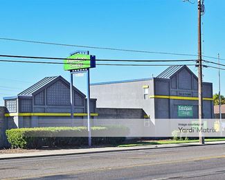 Photo 3 of Extra Space Storage - 1540 West Yosemite Avenue, Manteca, CA