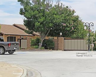 Photo 1 of Derrel-s Mini Storage - 955 North Willow Avenue, Clovis, CA