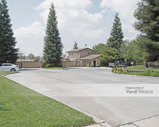 Photo 4 of Derrel-s Mini Storage - 2801 Columbus Street, Bakersfield, CA