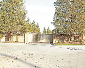 Photo 3 of Derrel-s Mini Storage - 2936 China Grade Loop, Bakersfield, CA
