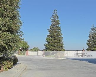 Photo 4 of Derrel-s Mini Storage - 12001 Stockdale Hwy, Bakersfield, CA