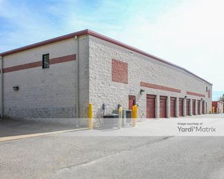Photo 3 of Storage Rentals of America - 101 Executive Drive, Newark, DE