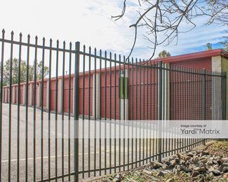 Photo 4 of Storage Rentals of America - 101 Executive Drive, Newark, DE