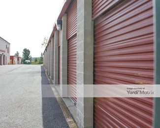 Photo 5 of Storage Rentals of America - 101 Executive Drive, Newark, DE