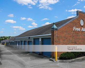 Photo 5 of Public Storage - 6128 Pleasant Avenue, Fairfield, OH