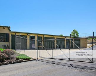 Photo 2 of Eagle Storage - 963 Creektrace Road, Alexandria, KY
