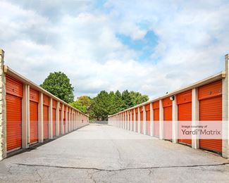 Photo 3 of Public Storage - 1561 Brittain Road, Akron, OH