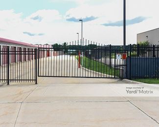 Photo 2 of Valley Storage - 2510 Medina Road, Medina, OH