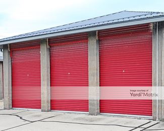 Photo 4 of Redi Storage - 10121 Northfield Road, Northfield, OH