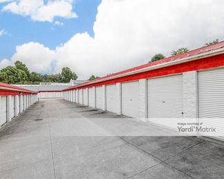 Photo 5 of Bolt Storage - 3881 Cottage Grove Road, Akron, OH