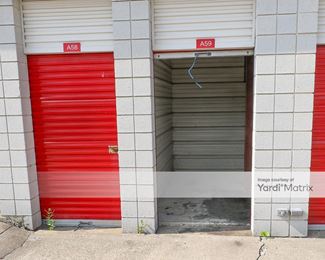 Photo 5 of Storage Rentals of America - 10117 Brecksville Road, Brecksville, OH